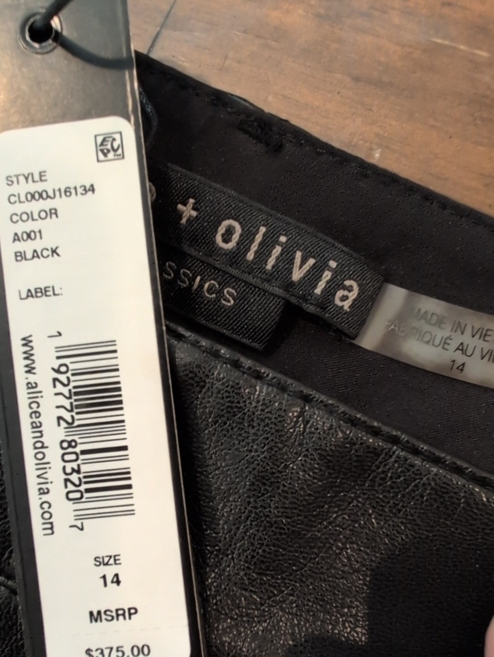 Alice + Olivia Trish Faux Leather Wide Leg Pants NWT - Picture 5 of 9